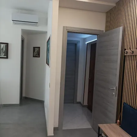 Nick's Vomero House Apartamento *